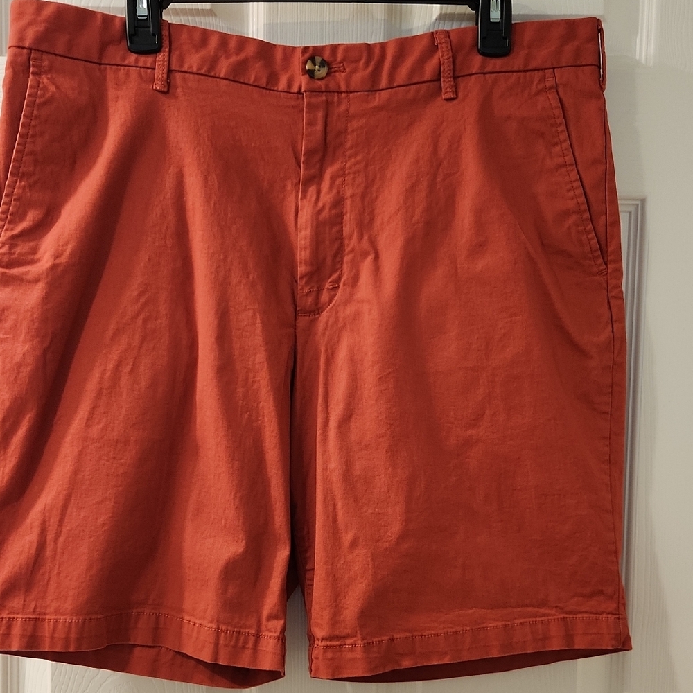 Izod Saltwater Stretch - Coral Flat Front Chino Shorts Men's Size 36